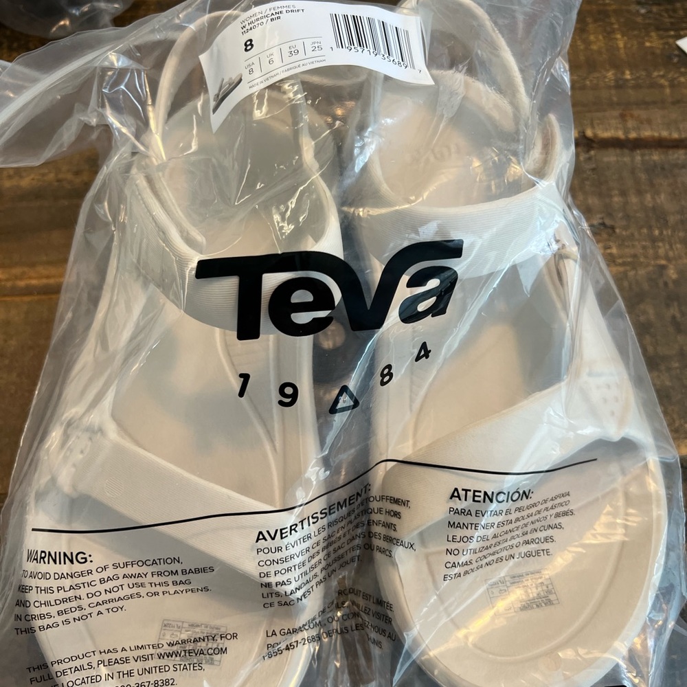 Teva Hurricane Drift waterproof Sandals Birch new - Picture 5 of 15